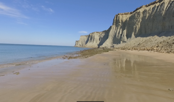pk astola island2