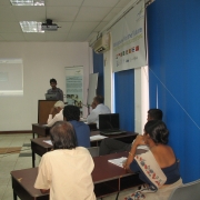 University of Ruhuna (SGF recipient) sharing lessons learnt with fellow grantees.  