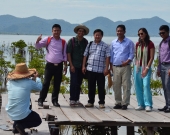 Workshop participants at Trapeang Sangke mangrove rehabilitation site