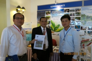 Cambodia representatives at RSC-10 Knowledge Exhibit