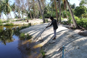 Lagoon Clean-up Maldives