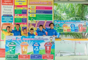 Students at Klong Manao School