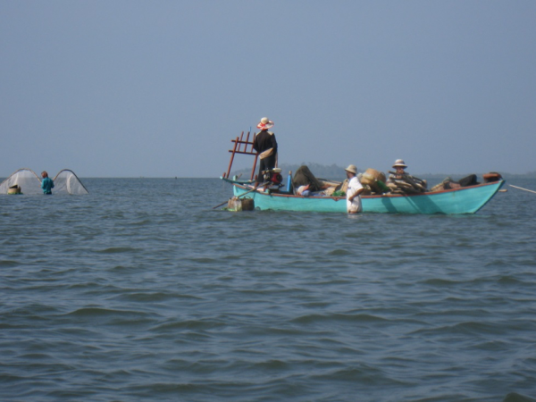 Small-scale fishing activities within MFMA, KEP, 2018 © DFC/FiA